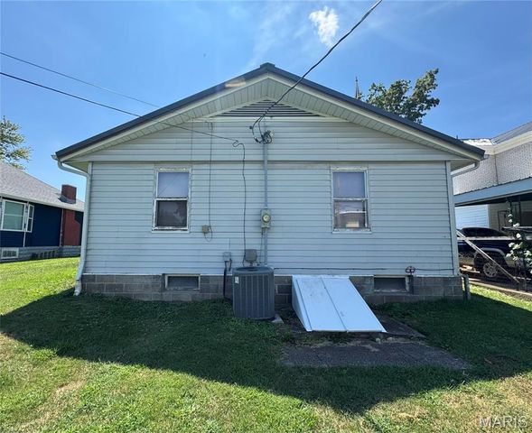 206 E Church Street, Palmyra, MO 63461