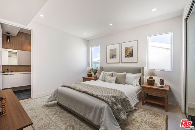 1815 Barry Avenue, Los Angeles, CA 90025