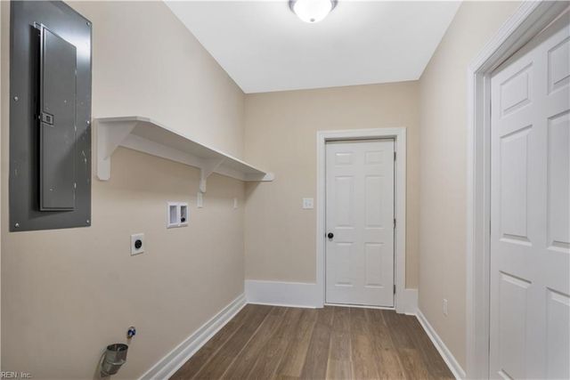 331 Malden LN, Newport News, VA 23602