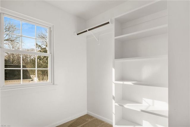 331 Malden LN, Newport News, VA 23602