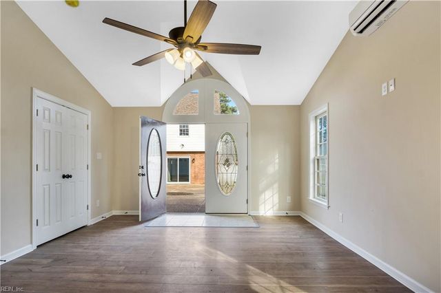 331 Malden LN, Newport News, VA 23602