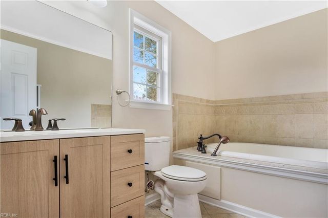 331 Malden LN, Newport News, VA 23602