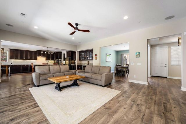 73695 Okeeffe Way, Palm Desert, CA 92211
