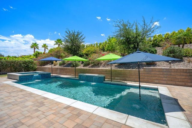 73695 Okeeffe Way, Palm Desert, CA 92211