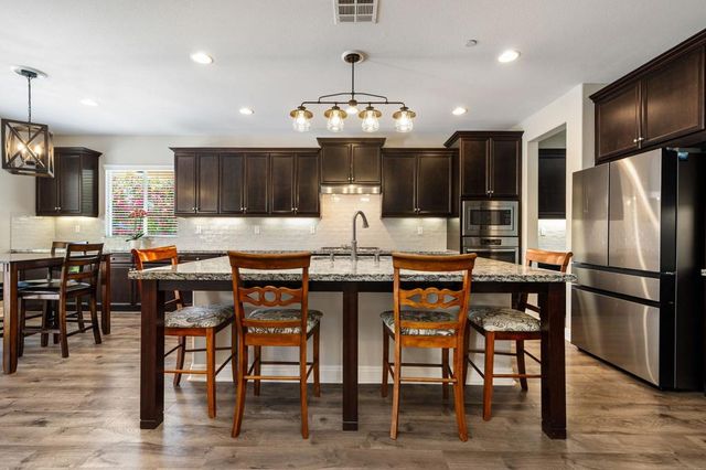 73695 Okeeffe Way, Palm Desert, CA 92211