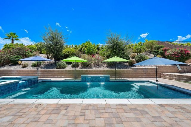 73695 Okeeffe Way, Palm Desert, CA 92211