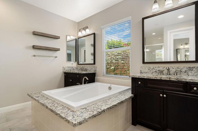 73695 Okeeffe Way, Palm Desert, CA 92211