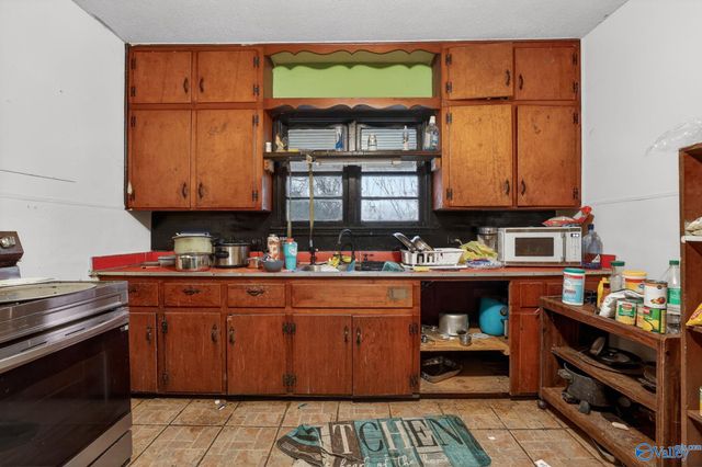 1335 Alabama Street, Gadsden, AL 35901