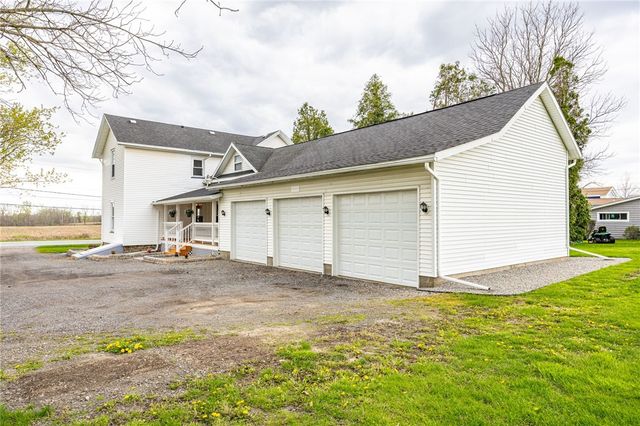 5490 Buffalo Road, Riga, NY 14428