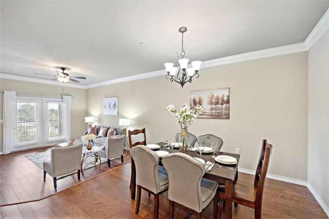 2400 Mccue Road 428, Houston, TX 77056