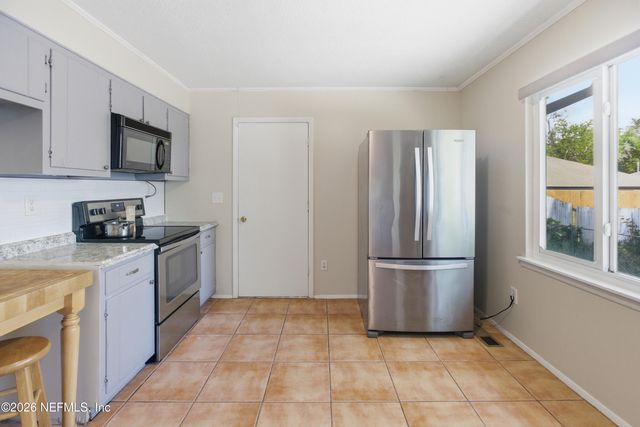 100 N HIGHLAND Avenue, Green Cove Springs, FL 32043