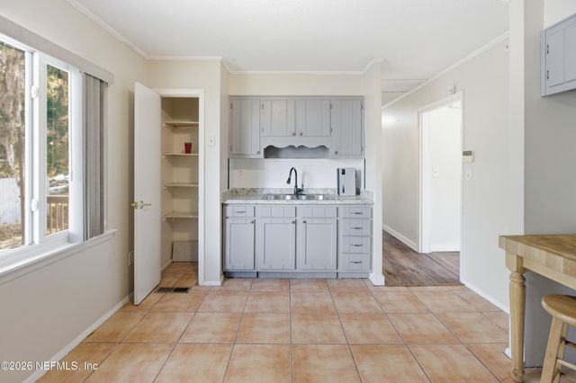 100 N HIGHLAND Avenue, Green Cove Springs, FL 32043