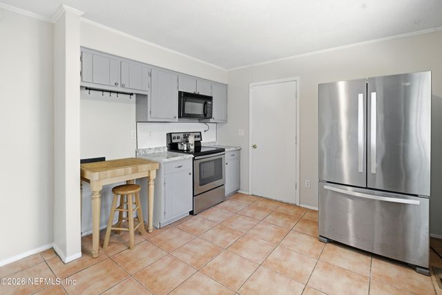100 N HIGHLAND Avenue, Green Cove Springs, FL 32043