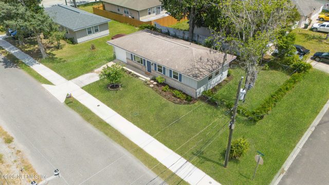 100 N HIGHLAND Avenue, Green Cove Springs, FL 32043
