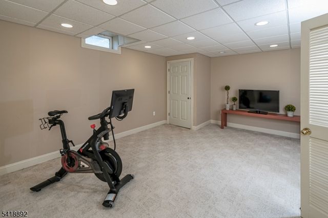 47 Van Zandt Rd, Montgomery Twp., NJ 08558