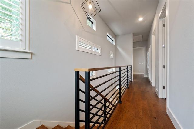 1708 E M Franklin Ave A, Austin, TX 78721