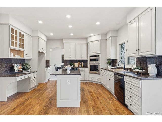 6761 Westwoods Cir, Arvada, CO 80007