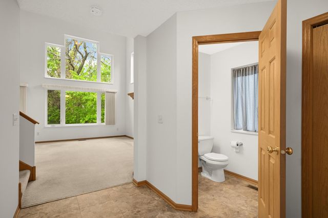 8079 Dana Path, Inver Grove Heights, MN 55076