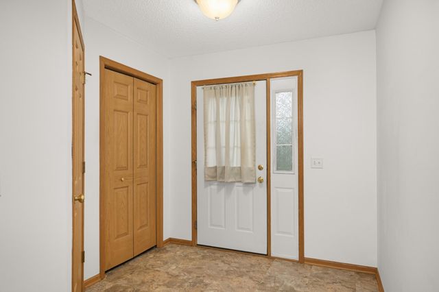 8079 Dana Path, Inver Grove Heights, MN 55076