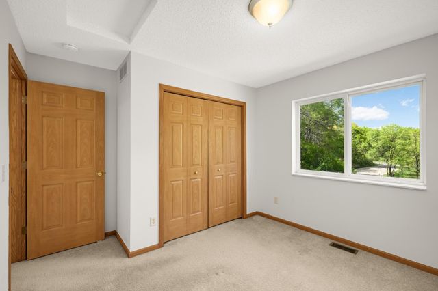 8079 Dana Path, Inver Grove Heights, MN 55076