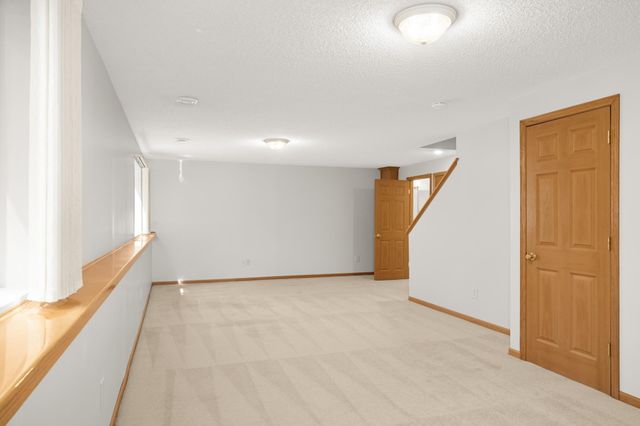 8079 Dana Path, Inver Grove Heights, MN 55076
