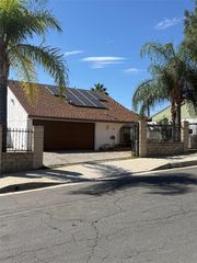 13765 Algranti, Sylmar, CA 91342