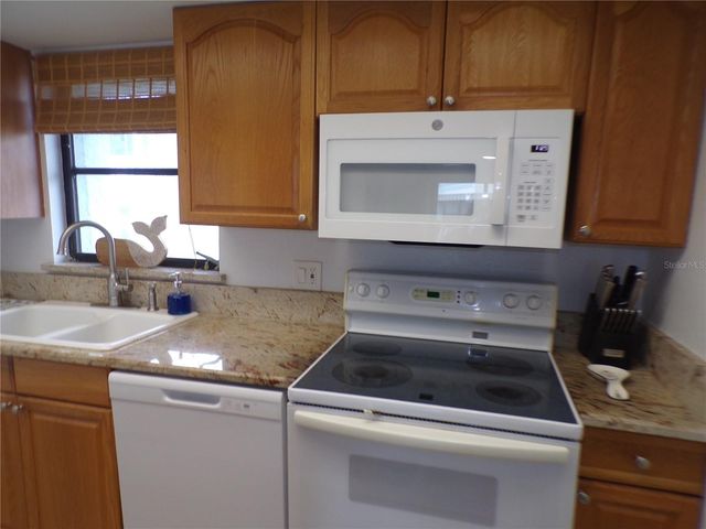 1461 AQUI ESTA DRIVE B4, Punta Gorda, FL 33950