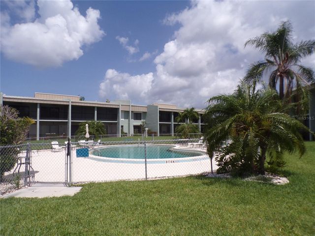 1461 AQUI ESTA DRIVE B4, Punta Gorda, FL 33950