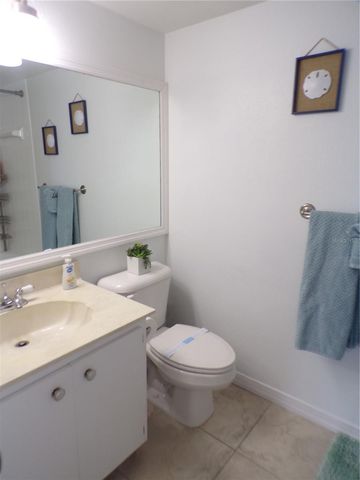 1461 AQUI ESTA DRIVE B4, Punta Gorda, FL 33950