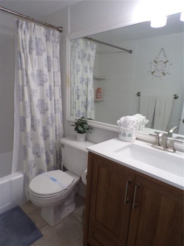 1461 AQUI ESTA DRIVE B4, Punta Gorda, FL 33950