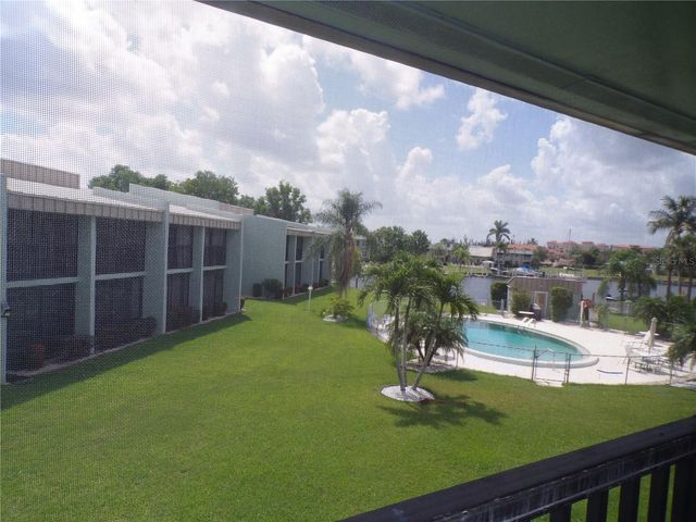 1461 AQUI ESTA DRIVE B4, Punta Gorda, FL 33950