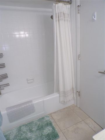 1461 AQUI ESTA DRIVE B4, Punta Gorda, FL 33950