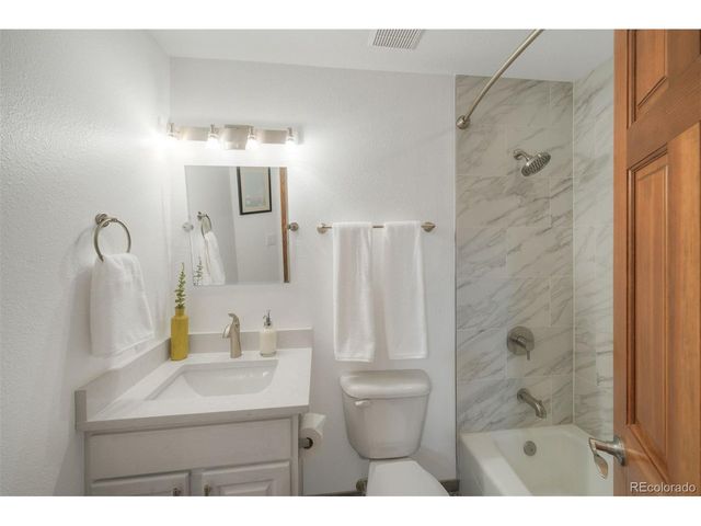 324 W Buffalo St, Dillon, CO 80435
