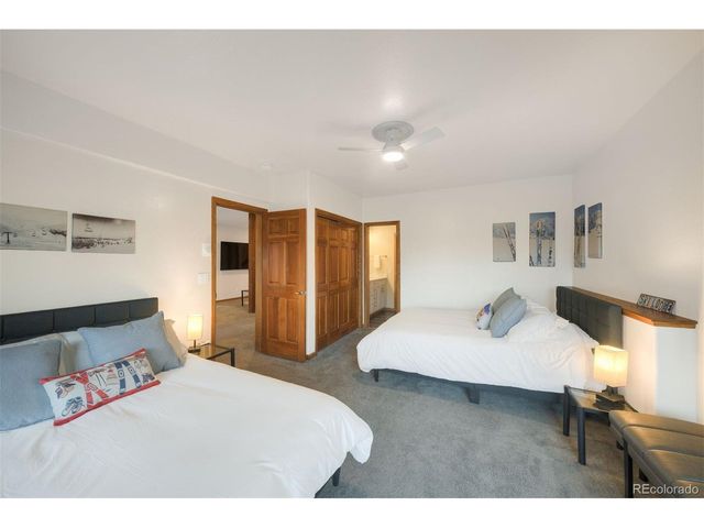 324 W Buffalo St, Dillon, CO 80435