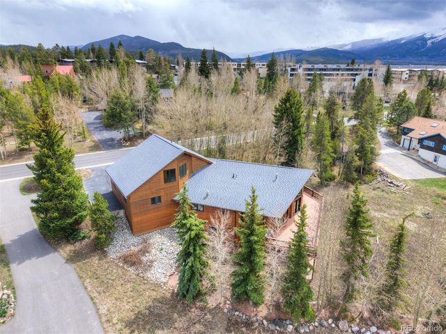 324 W Buffalo St, Dillon, CO 80435