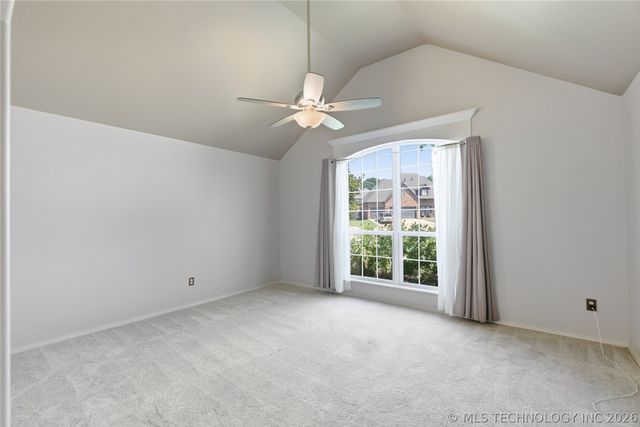 13091 E 91st Place N, Owasso, OK 74055