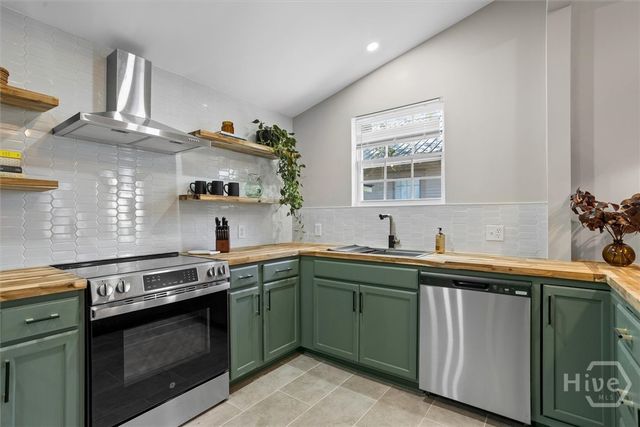 1125 E 37th Street, Savannah, GA 31404