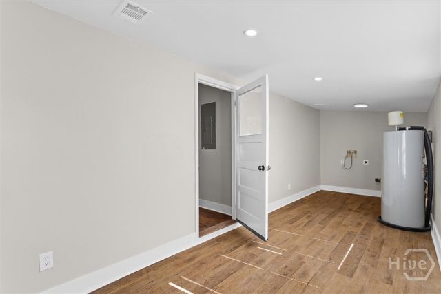 1125 E 37th Street, Savannah, GA 31404