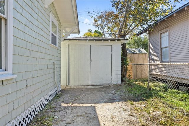 1125 E 37th Street, Savannah, GA 31404