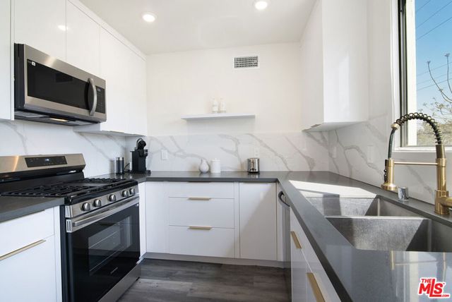 344 S Rexford Drive 7, Beverly Hills, CA 90212