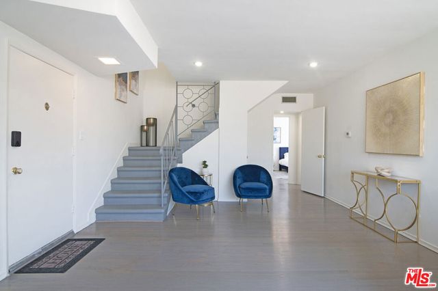 344 S Rexford Drive 7, Beverly Hills, CA 90212