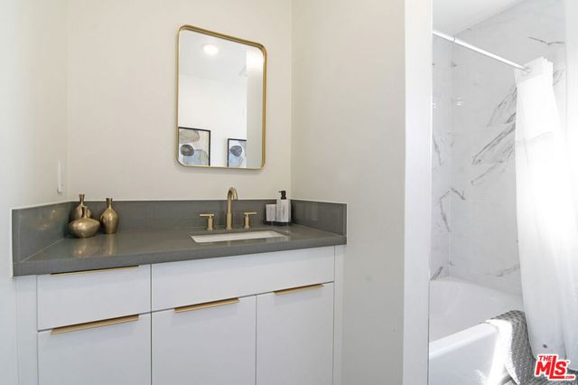 344 S Rexford Drive 7, Beverly Hills, CA 90212