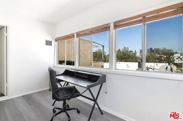 344 S Rexford Drive 7, Beverly Hills, CA 90212