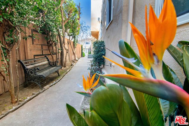 344 S Rexford Drive 7, Beverly Hills, CA 90212