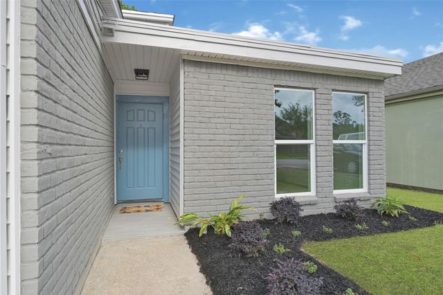 2106 Peppermill Road, Houston, TX 77080