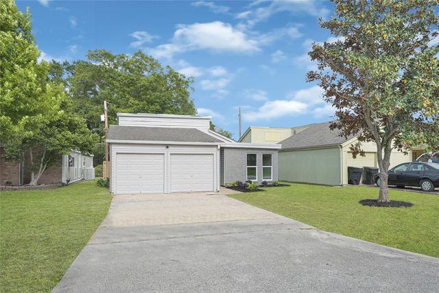 2106 Peppermill Road, Houston, TX 77080