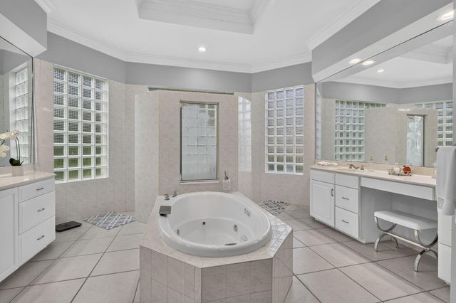 851 FOREST GLEN Lane, Wellington, FL 33414