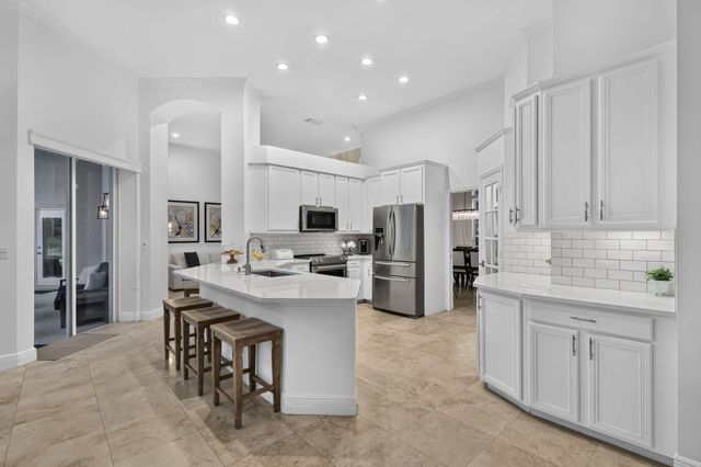 851 FOREST GLEN Lane, Wellington, FL 33414