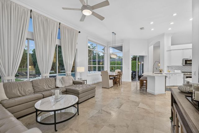 851 FOREST GLEN Lane, Wellington, FL 33414