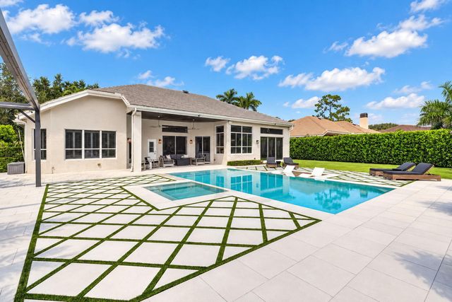 851 FOREST GLEN Lane, Wellington, FL 33414